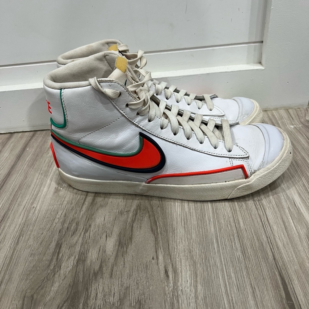 Nike Womens Blazer Mid '77 D/MS/X High Top Sneakers White Orange Teal Size 8.5